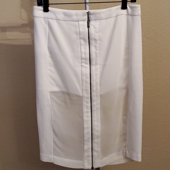 BcBg Black Label white pencil skirt sz 06 - Picture 3 of 7